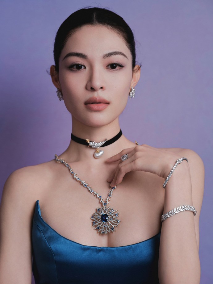 钟楚曦蒂芬妮活动造型插图3