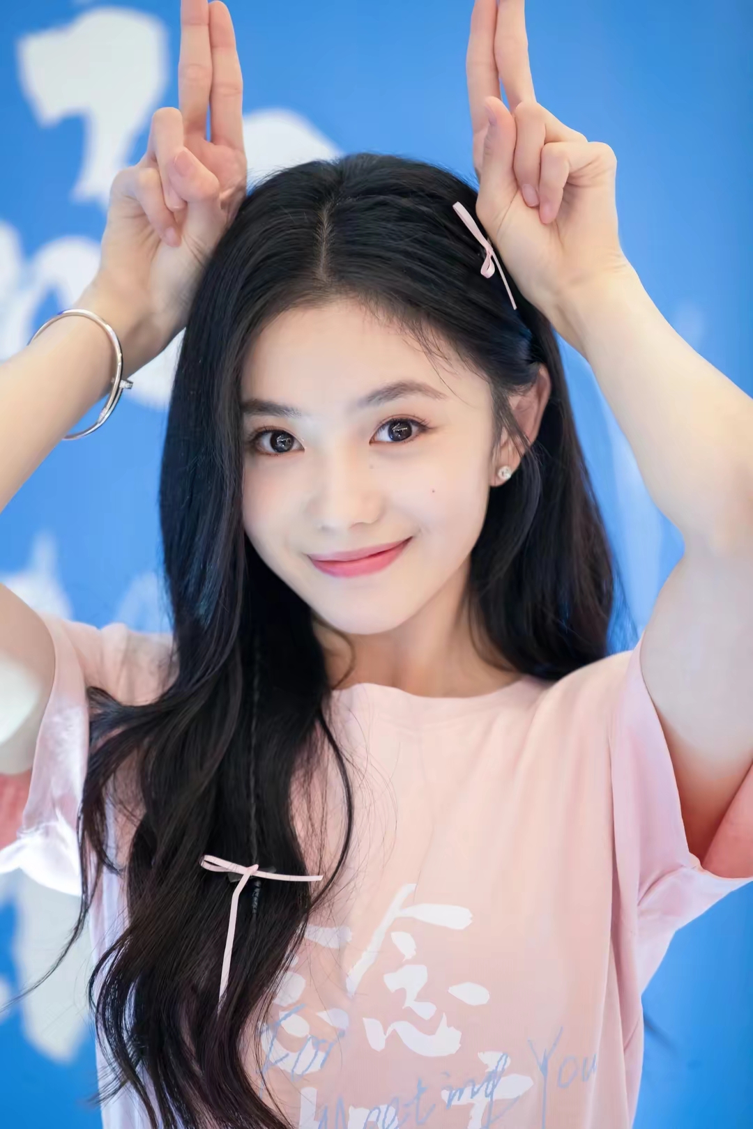刘浩存清纯可爱写真插图11