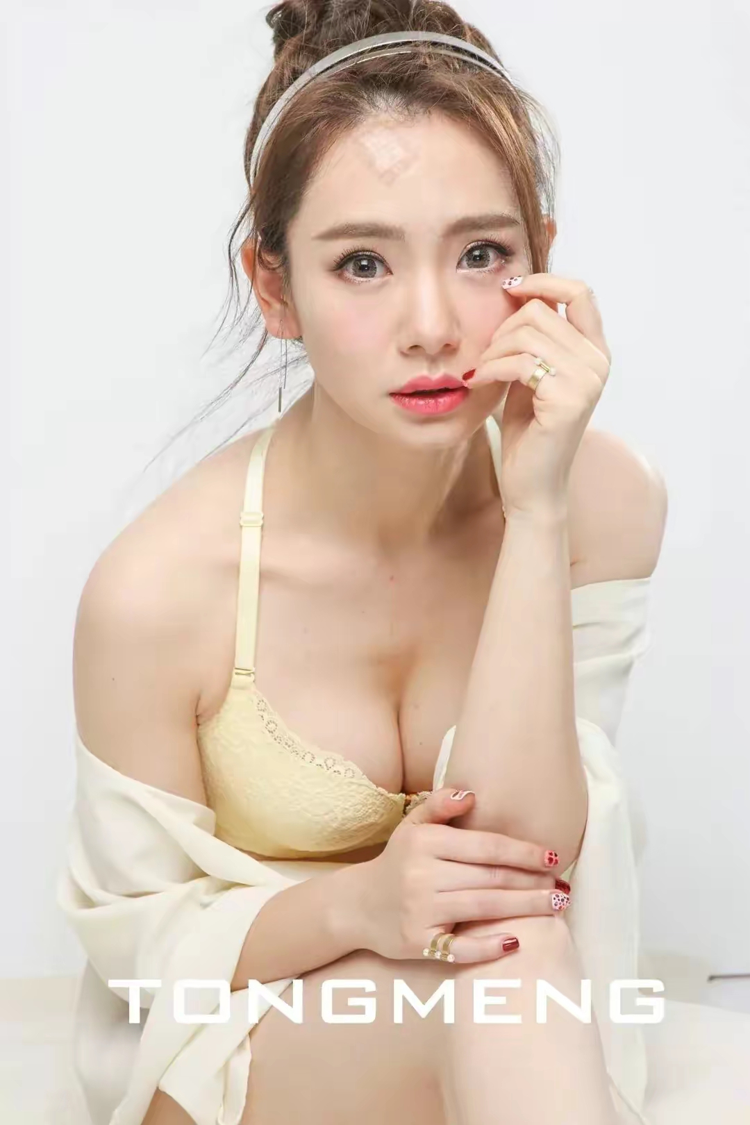 戚薇内衣写真插图18
