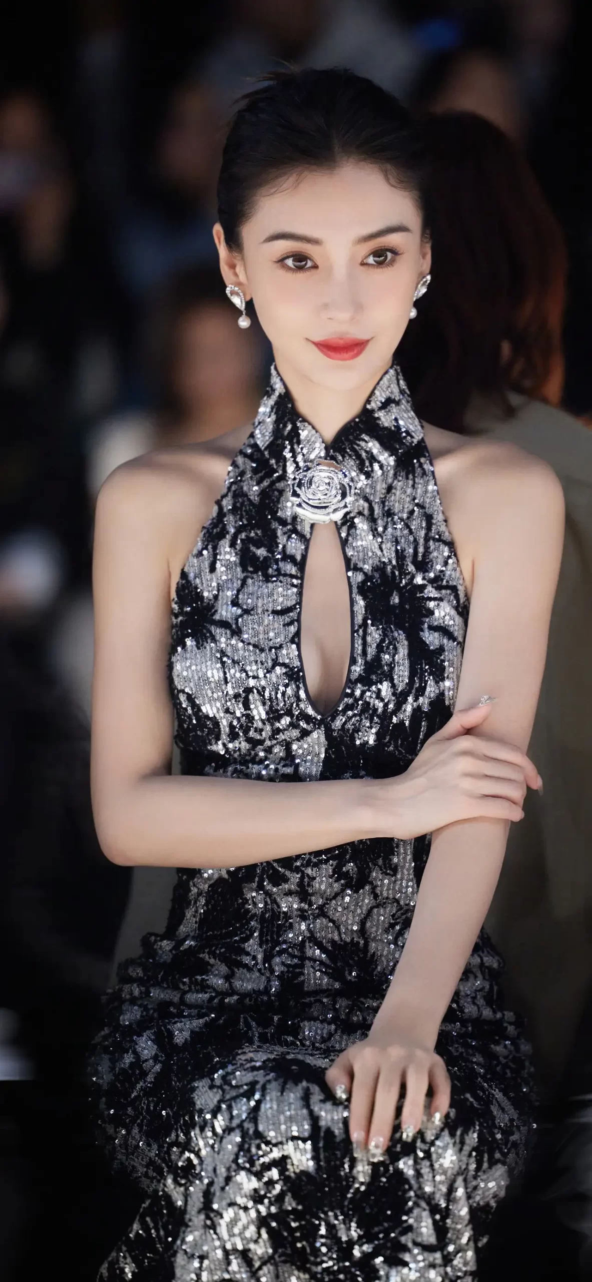 杨颖高贵典雅写真壁纸插图3