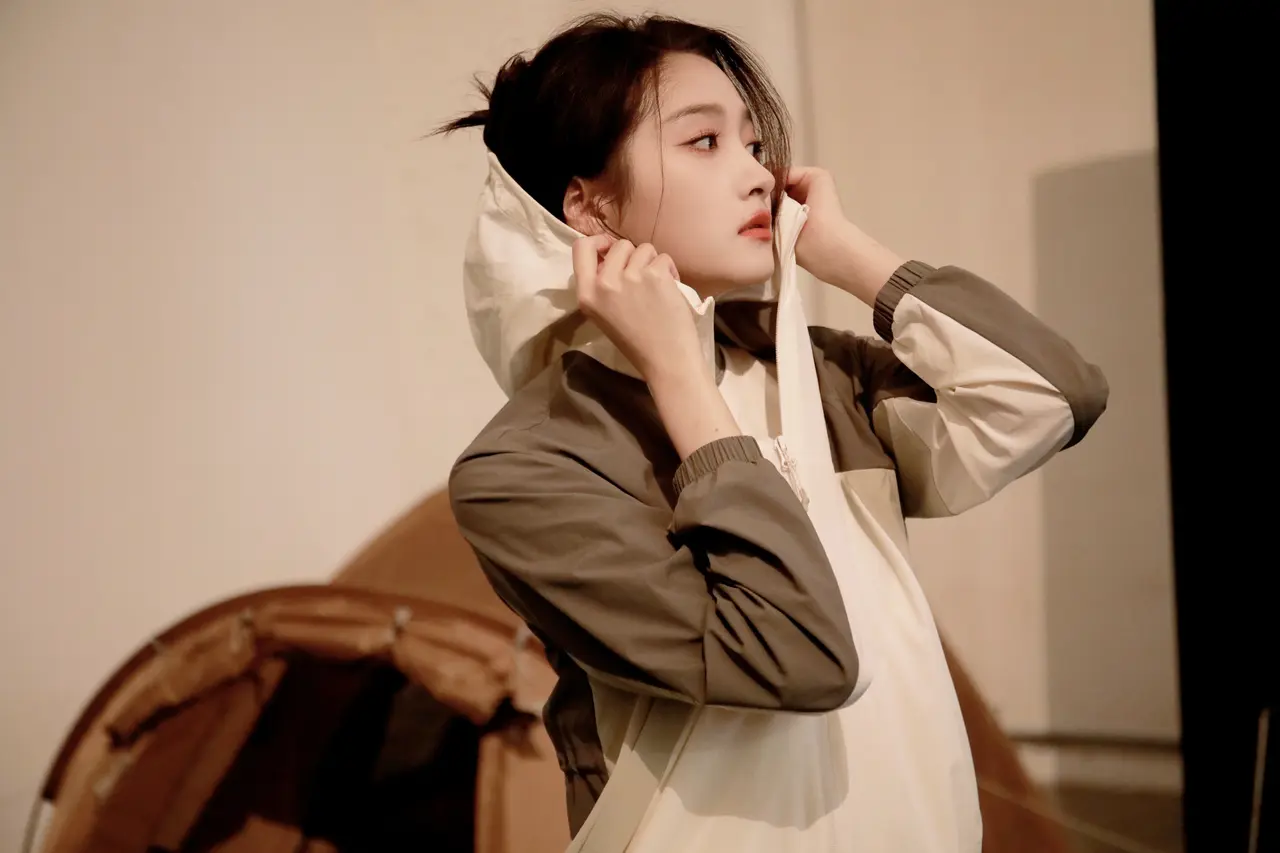 关晓彤写真插图5