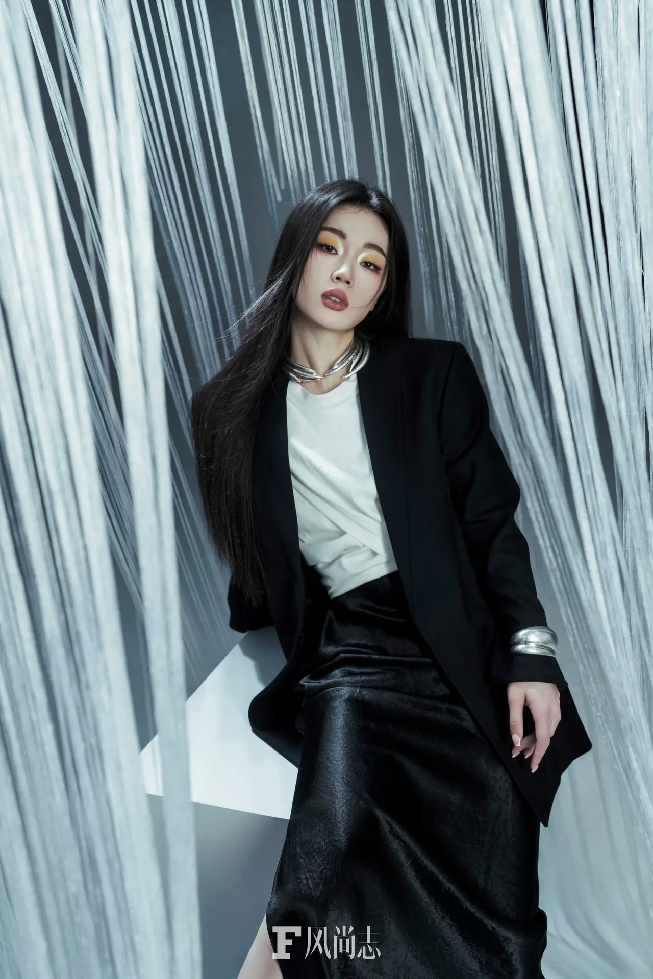 单依纯风尚志三月MUSIC刊封面插图13