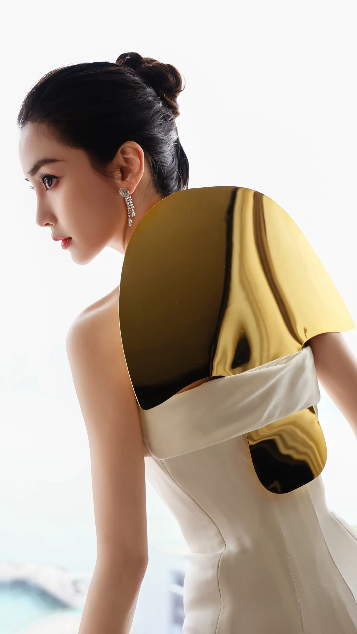 杨颖优雅迷人写真笑起来好美插图1