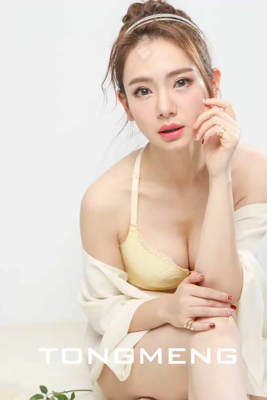 戚薇内衣写真插图20