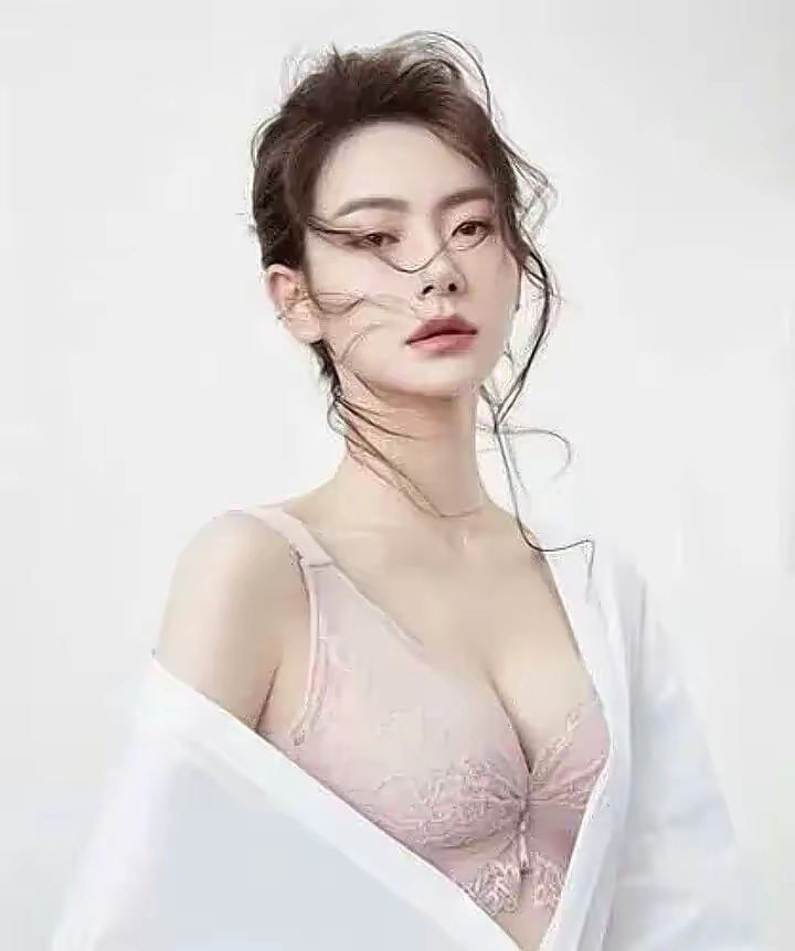戚薇内衣写真插图8