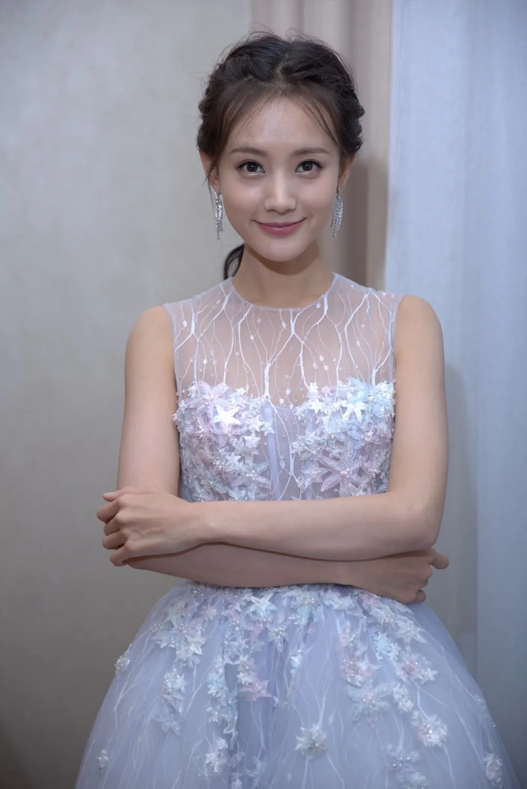 李一桐高清写真怼脸特写插图4