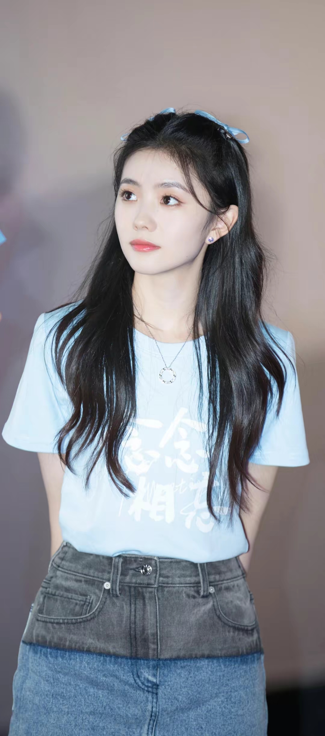 刘浩存清纯可爱写真插图19