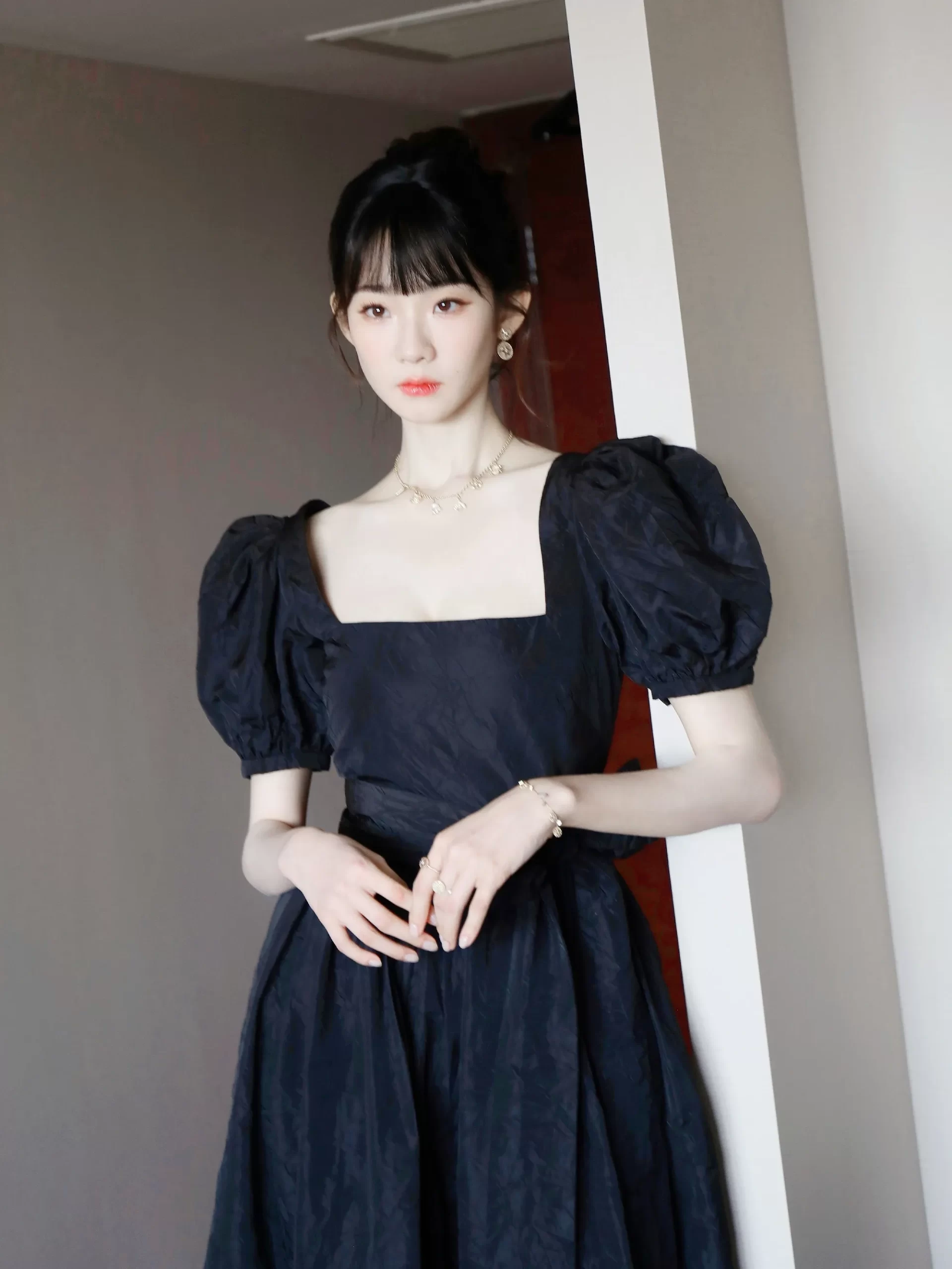 少女明星张艺凡甜美漂亮写真插图2