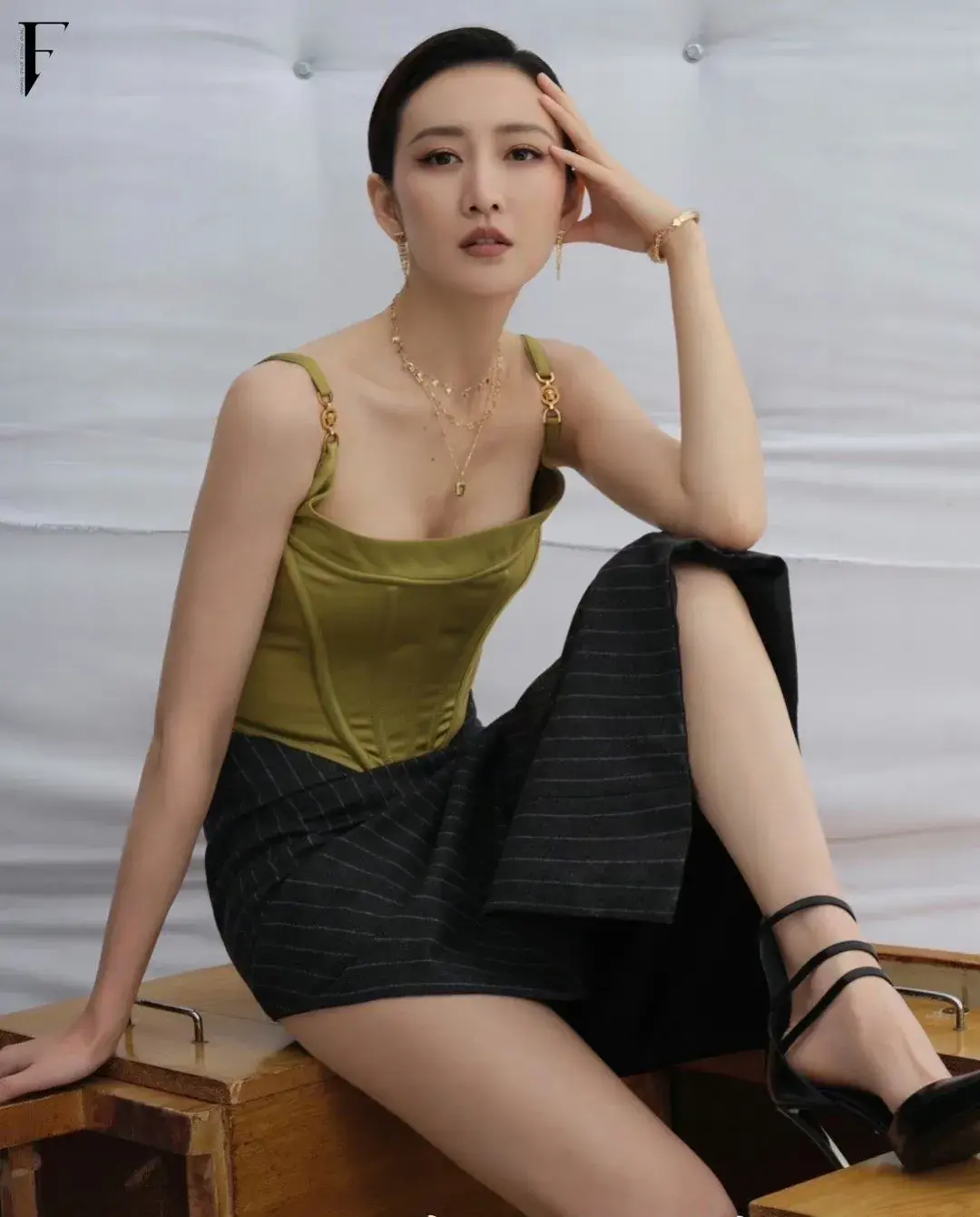 王鸥大长腿写真插图4