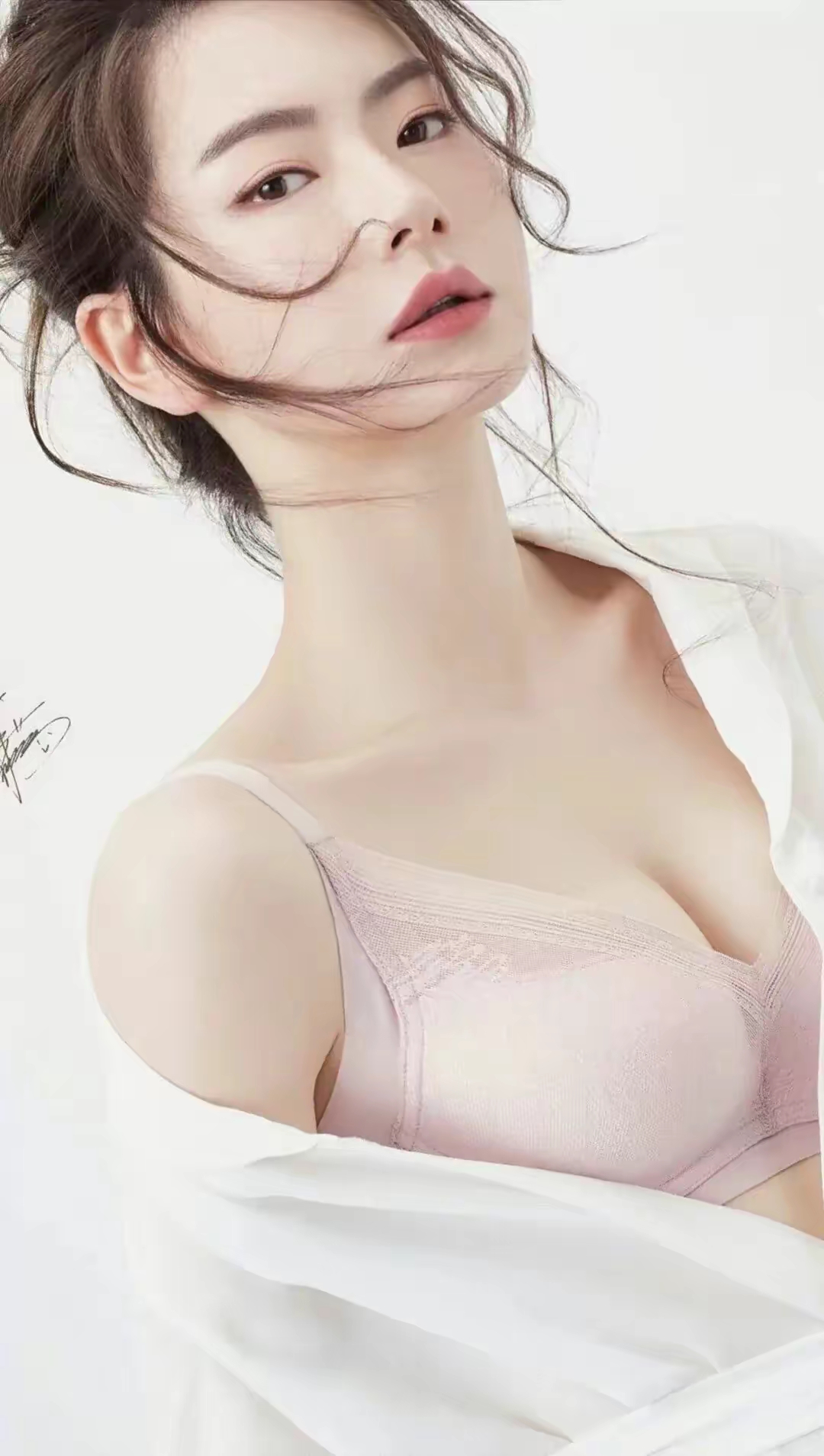 戚薇内衣写真插图6