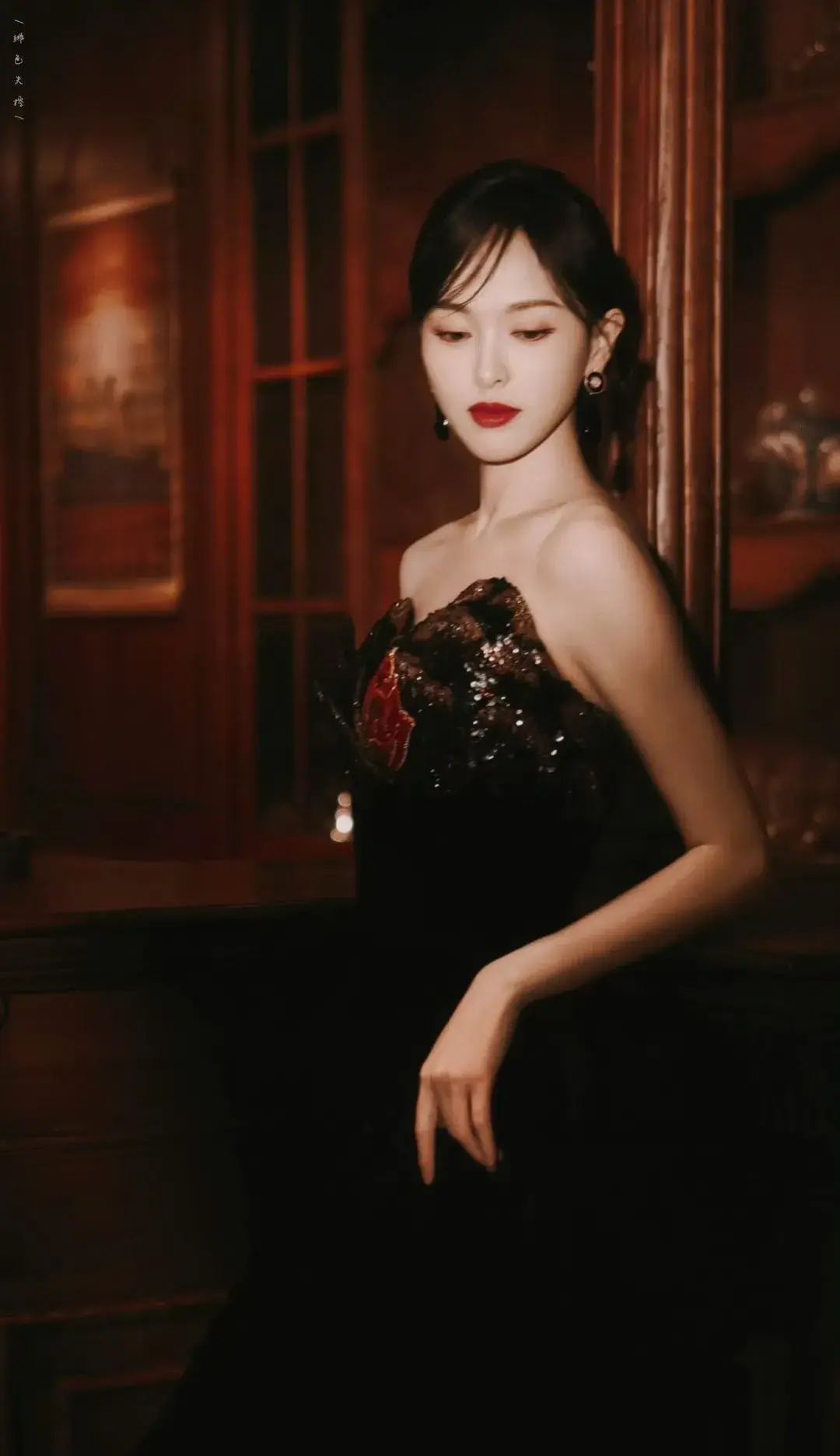 唐嫣高贵典雅写真插图6