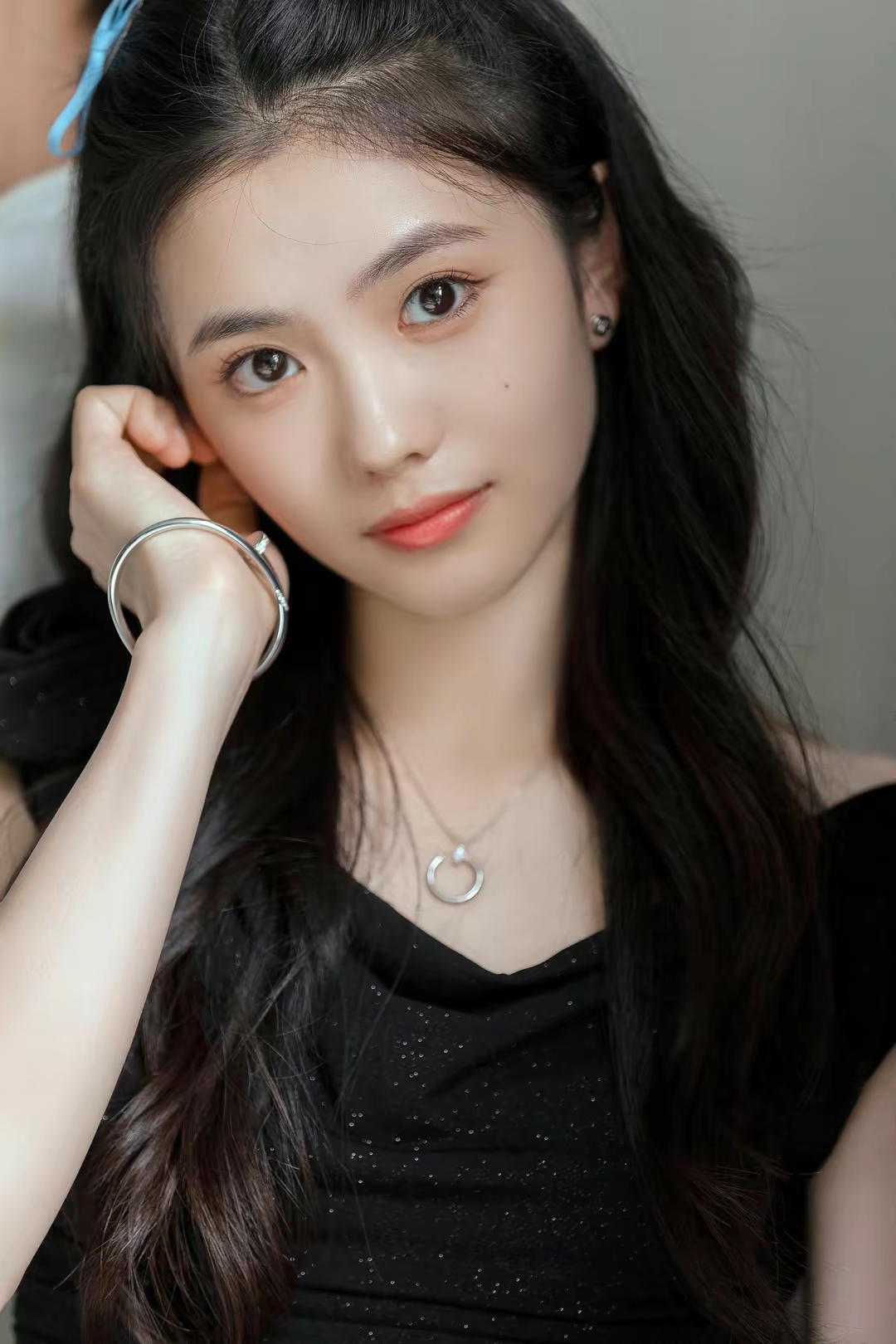刘浩存清纯可爱写真插图15