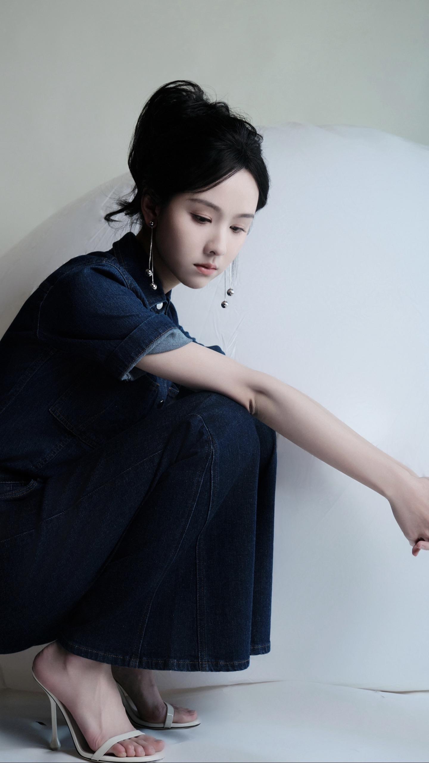 33张陈都灵高清写真插图2