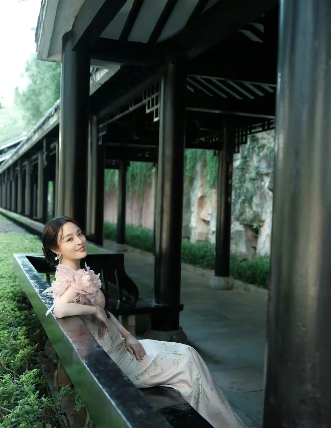 李莎旻子高清写真插图6
