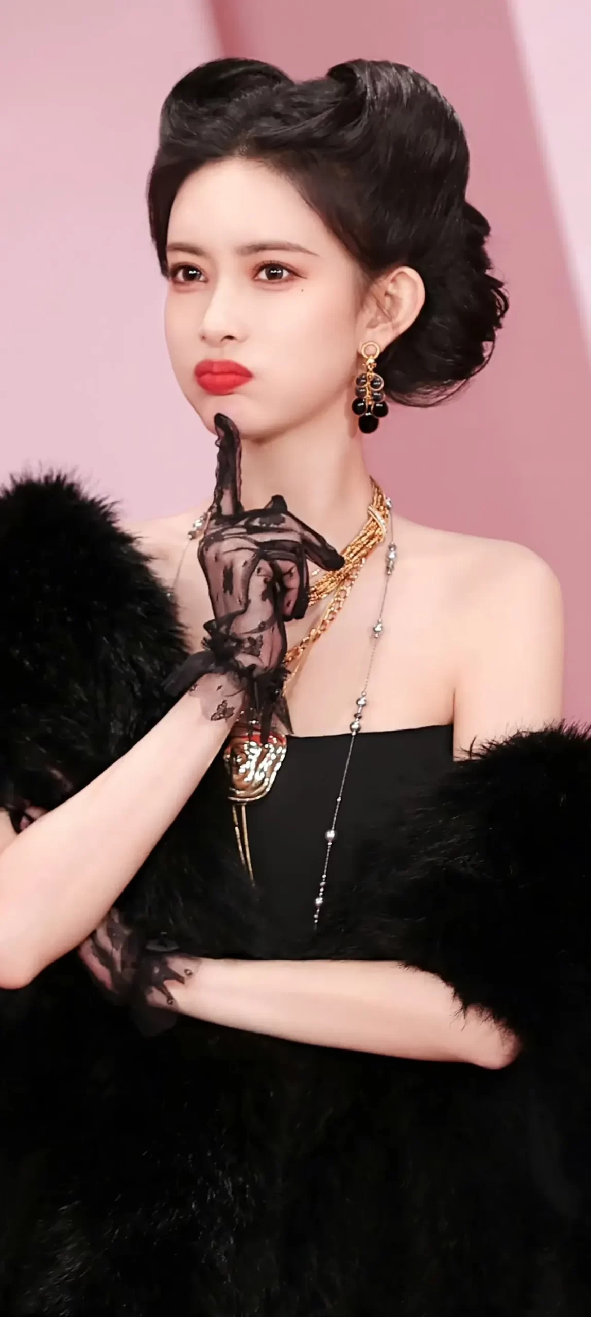 孟子义可爱迷人写真插图1
