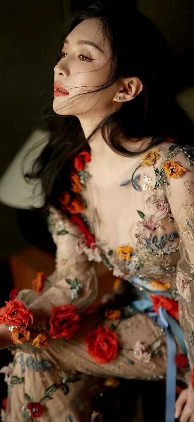江疏影高清写真全屏壁纸插图7