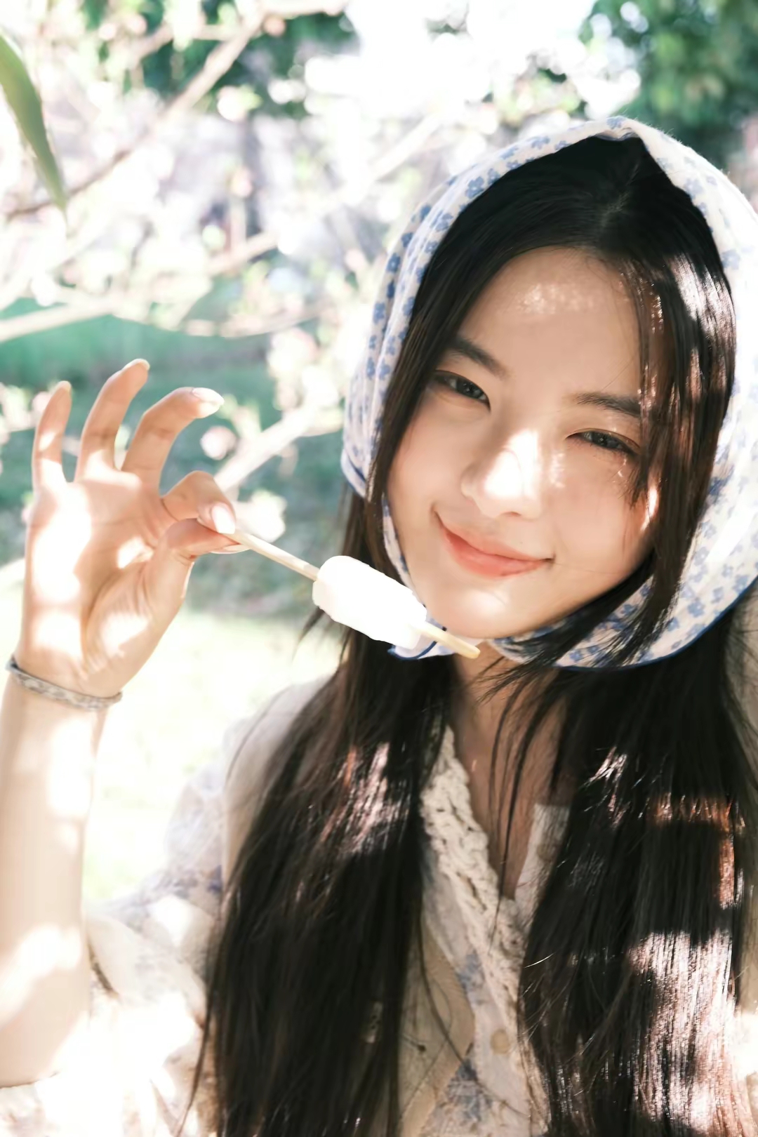 可爱少女杨超越写真插图13