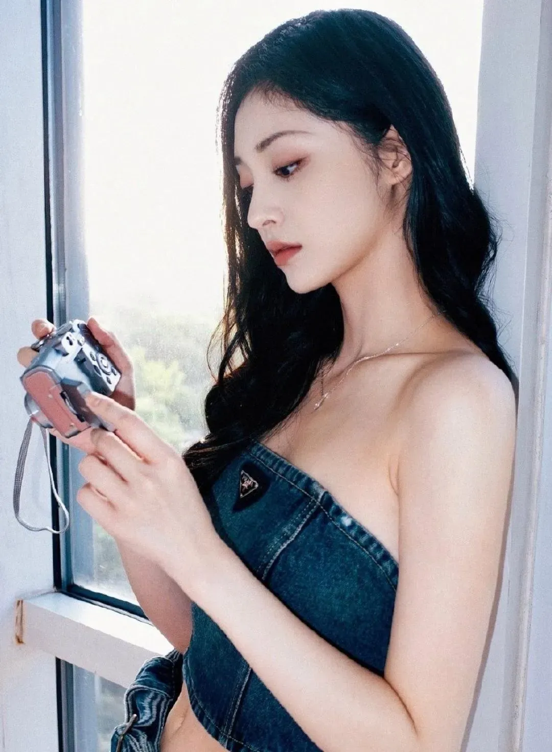 周洁琼牛仔套装写真插图4