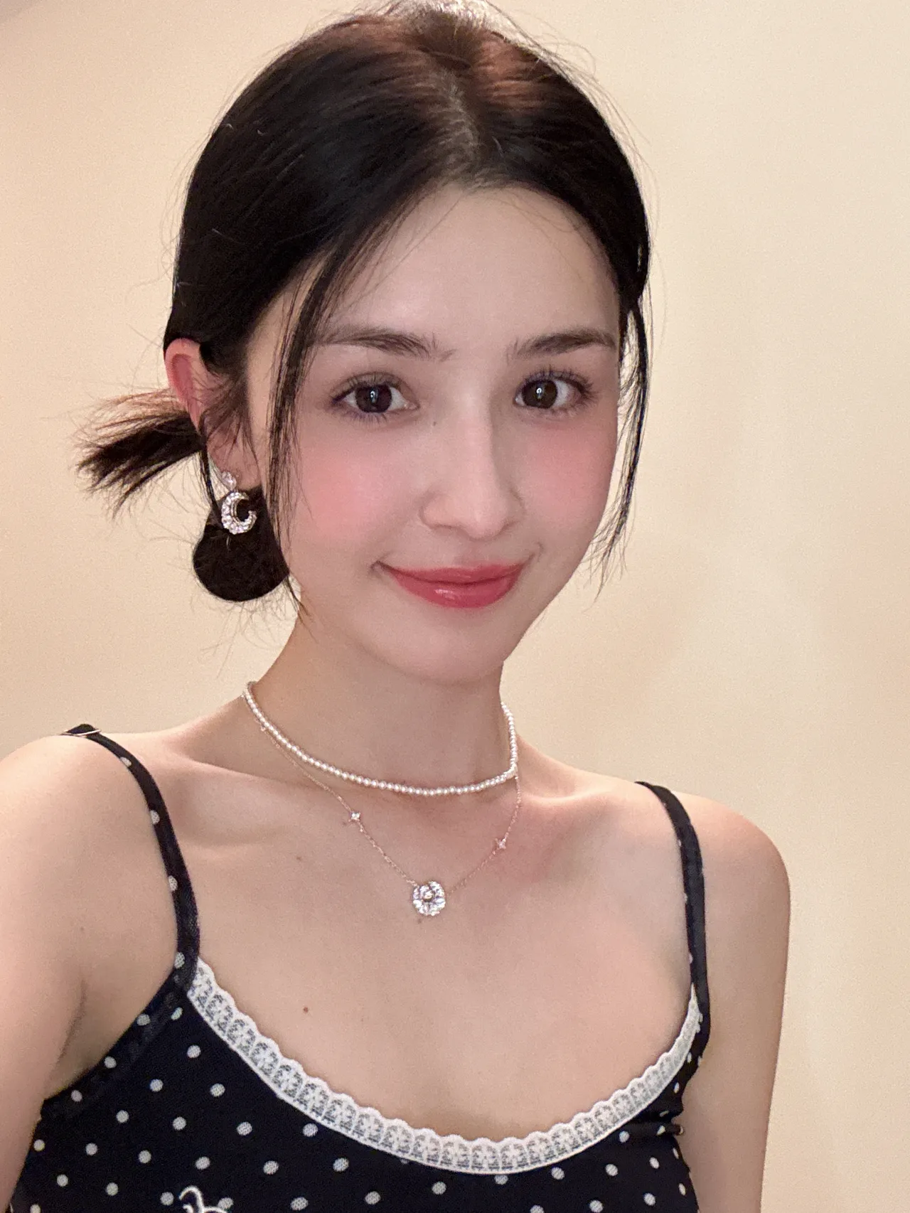 哈妮克孜可爱九连拍写真插图7