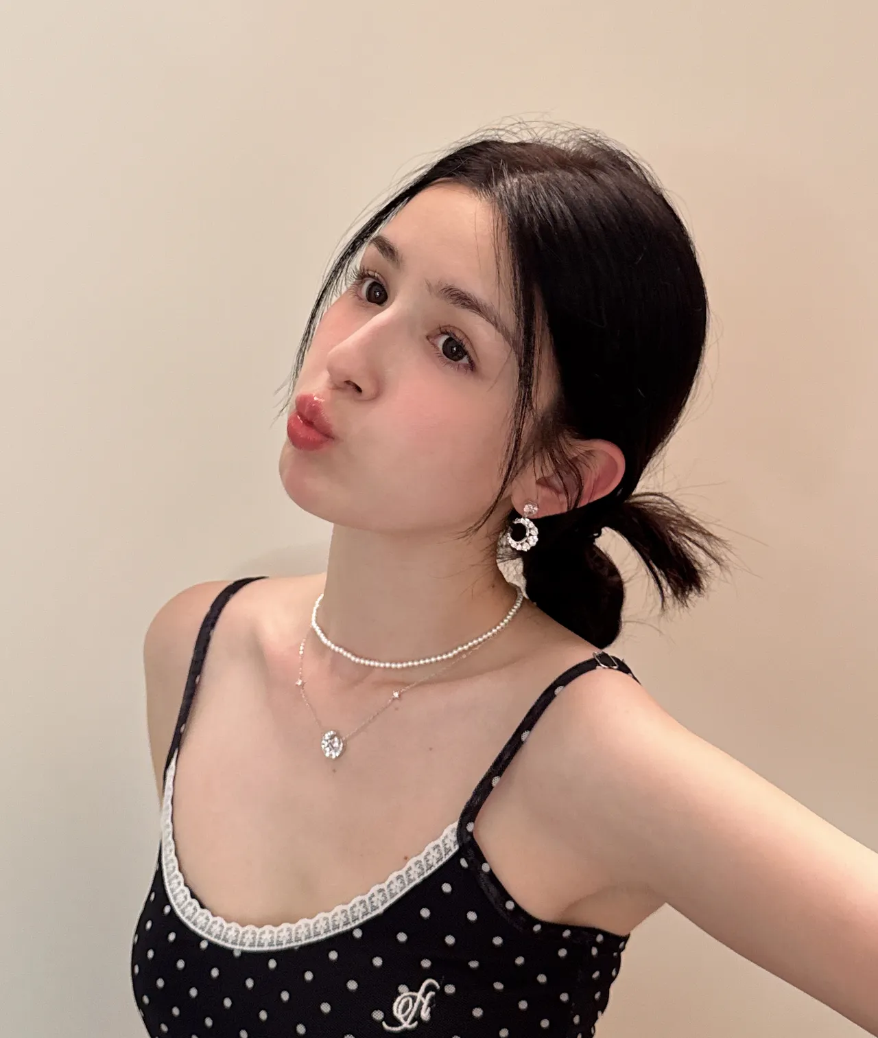 哈妮克孜可爱九连拍写真插图9