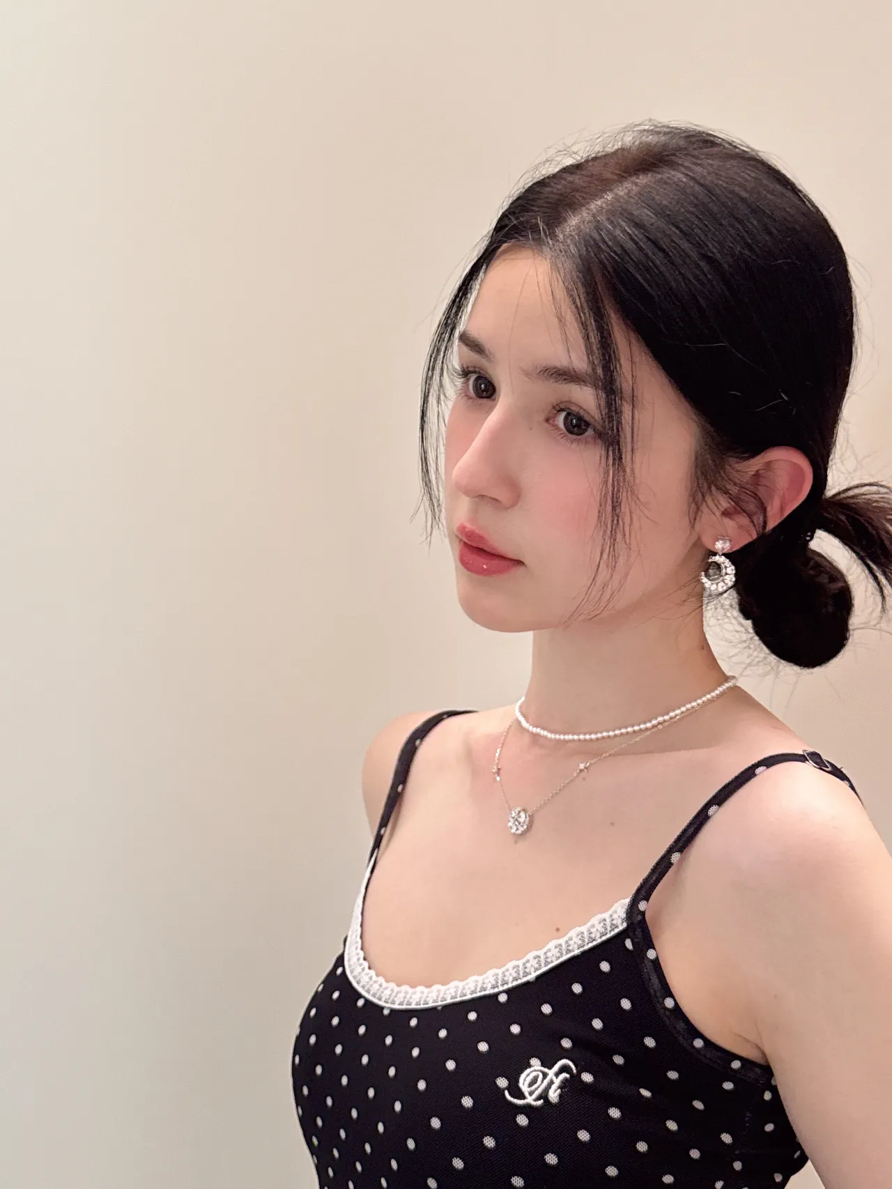 哈妮克孜可爱九连拍写真插图1
