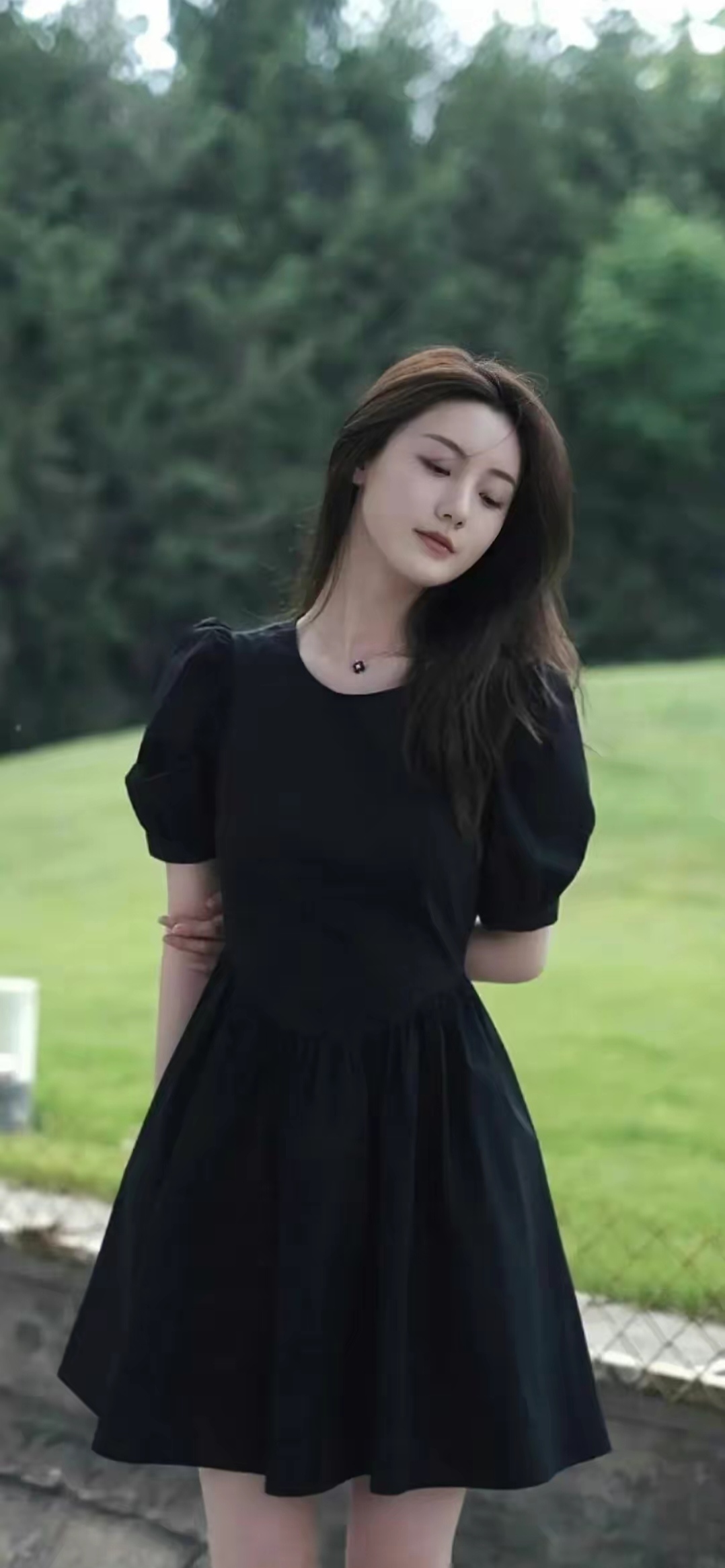 清秀美人张乔耳写真插图2
