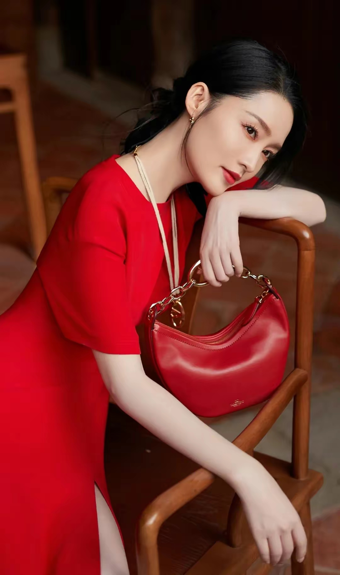 李沁气质优雅写真插图13