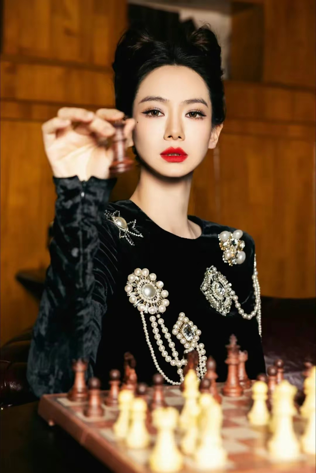戚薇气质优雅写真插图19