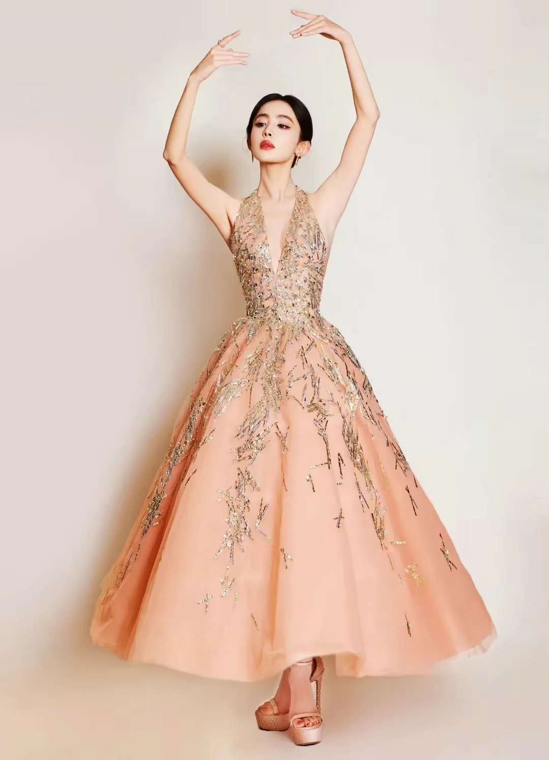 古力娜扎你的女神已上线插图2