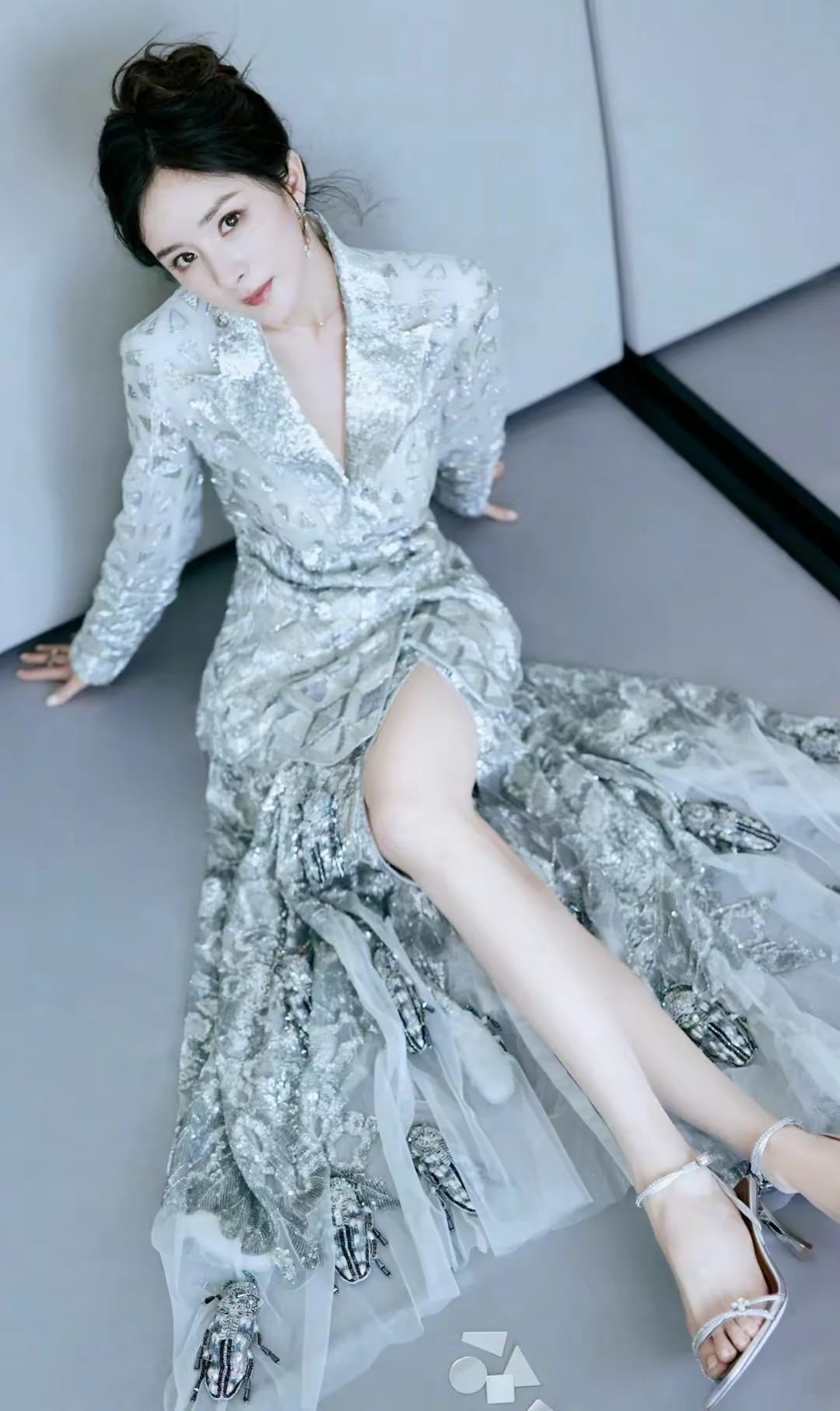 杨幂大长腿好身材写真插图