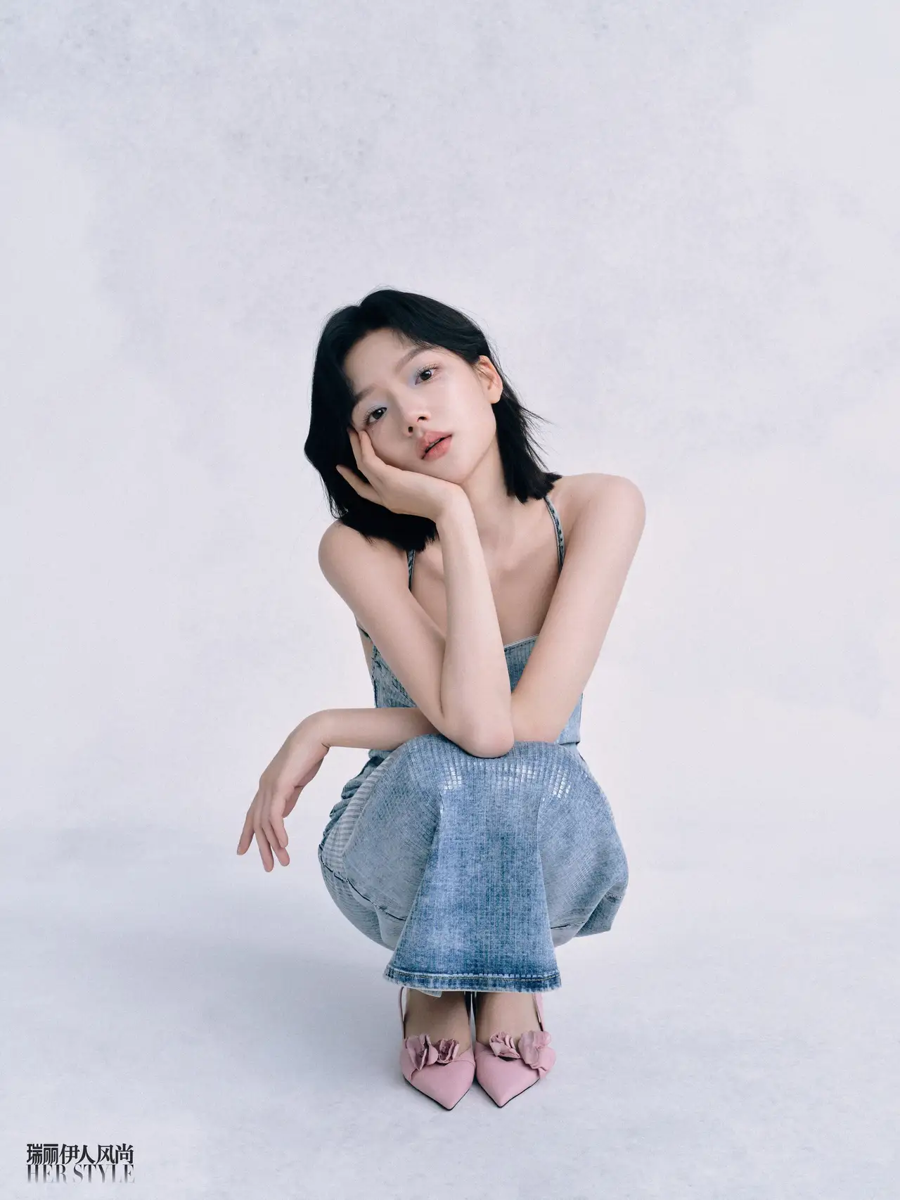任敏瑞丽伊人风尚封面写真插图2