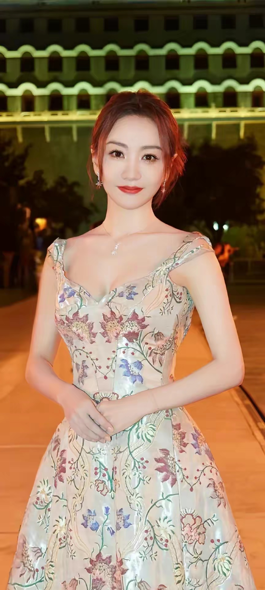 杨蓉好身材写真插图12