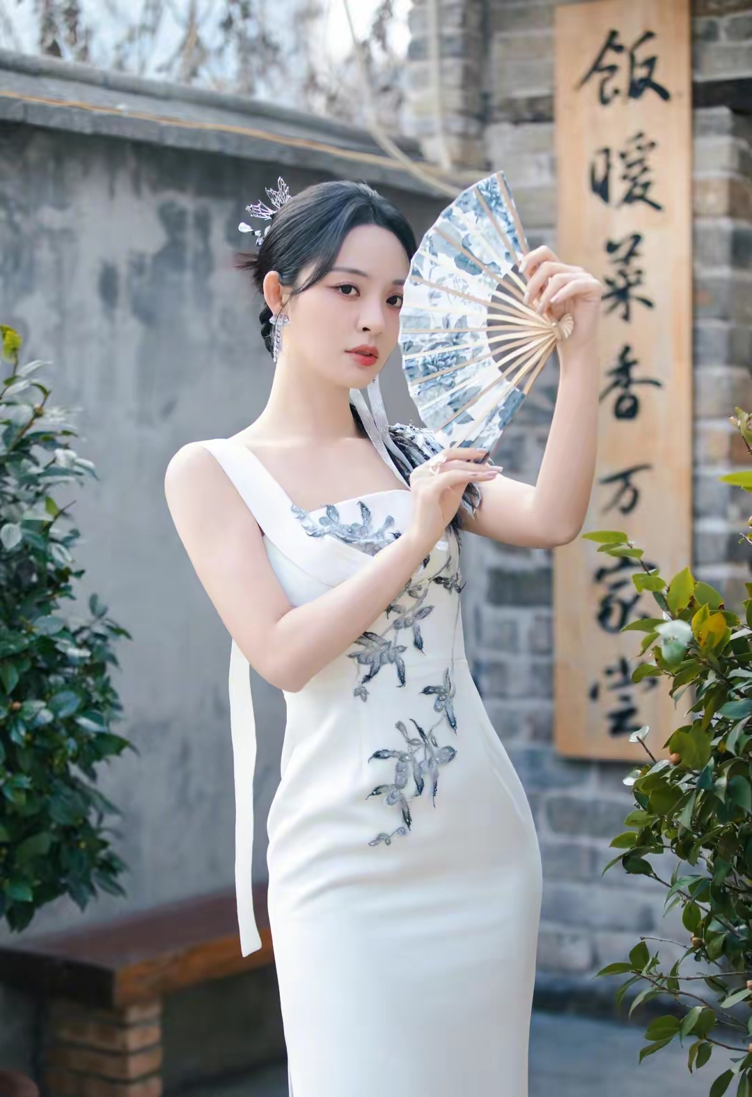 李莎旻子高清写真插图2