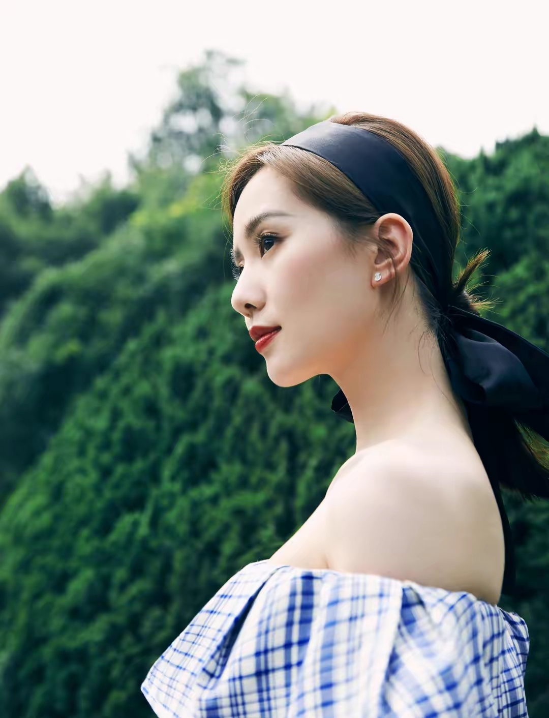 刘诗诗气质优雅写真插图4
