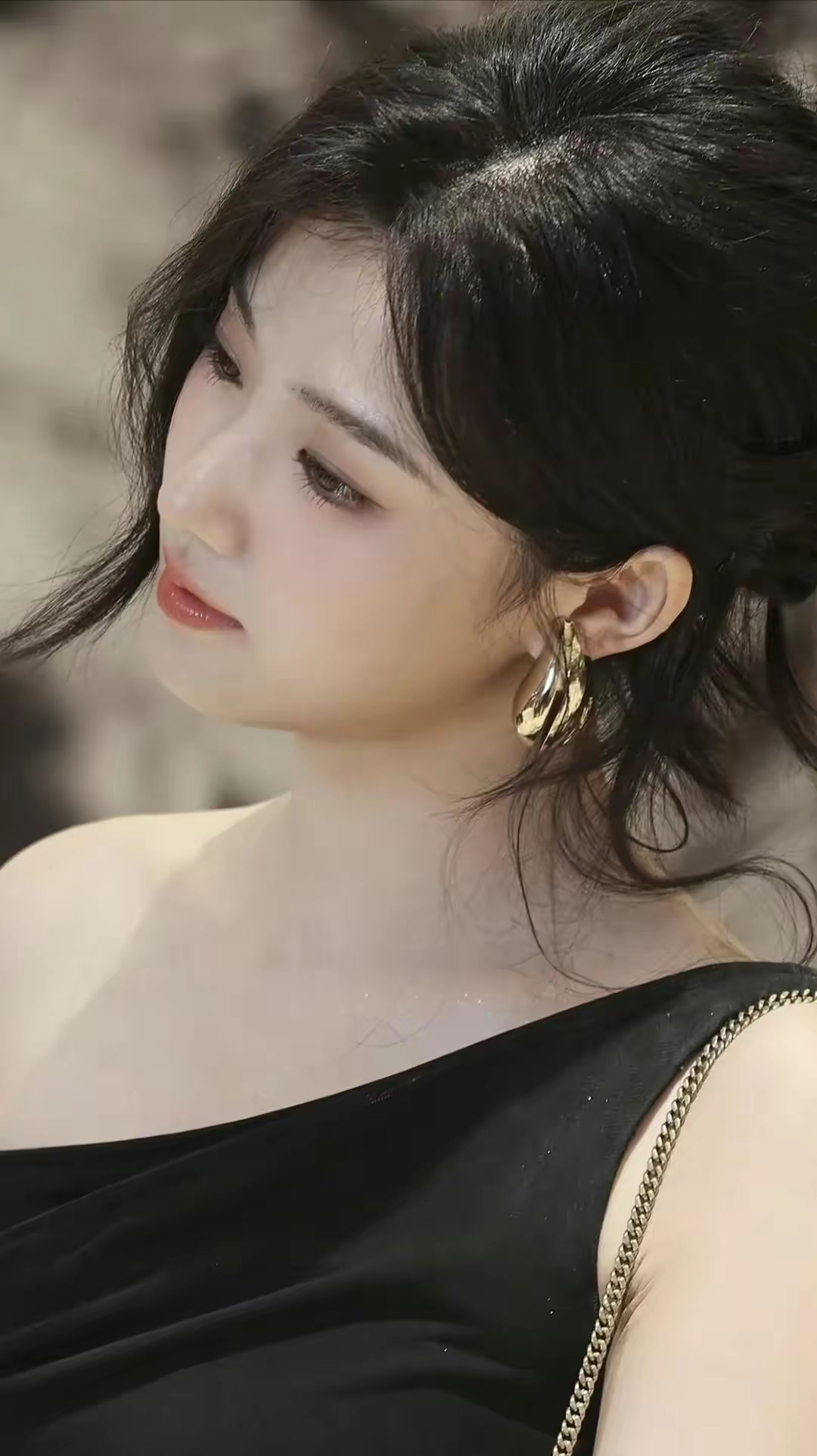 卢昱好适合这个妆造呀，有被美到插图12