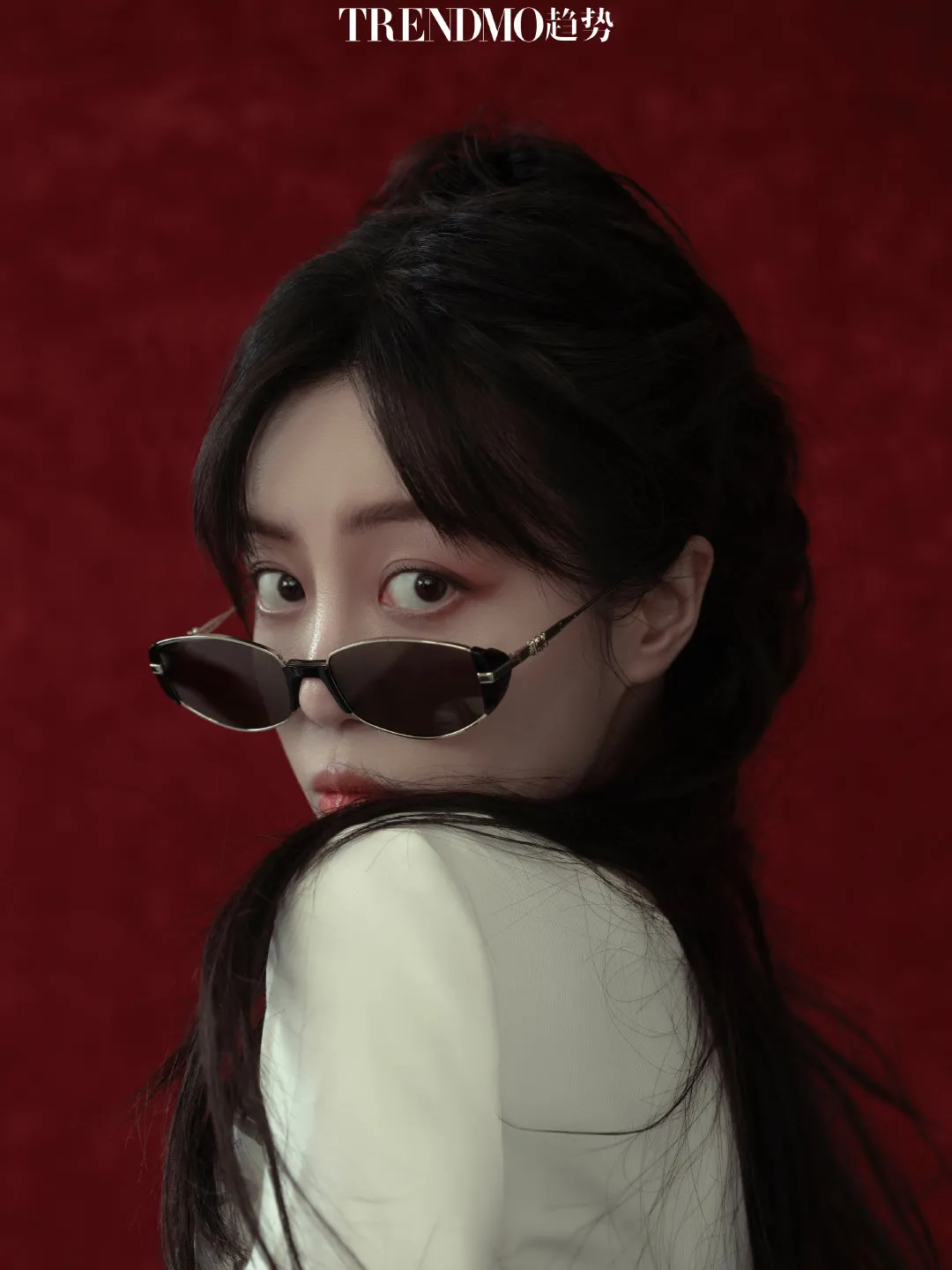 Trendmo趋势 x 李溪芮浪漫玫瑰风情大片插图10