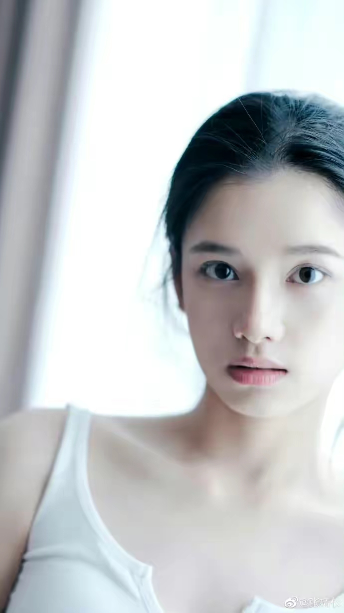 张婧仪写真壁纸插图11