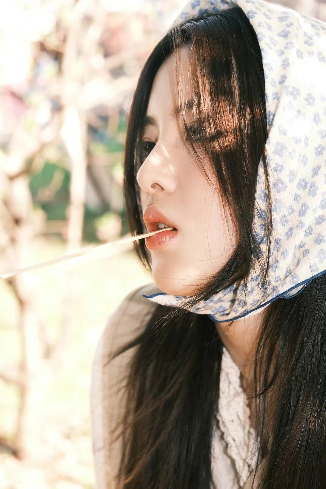 可爱少女杨超越写真插图1