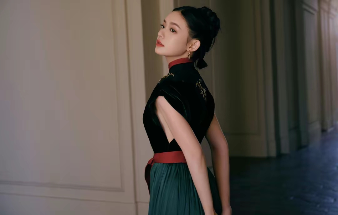 林允高清写真插图24