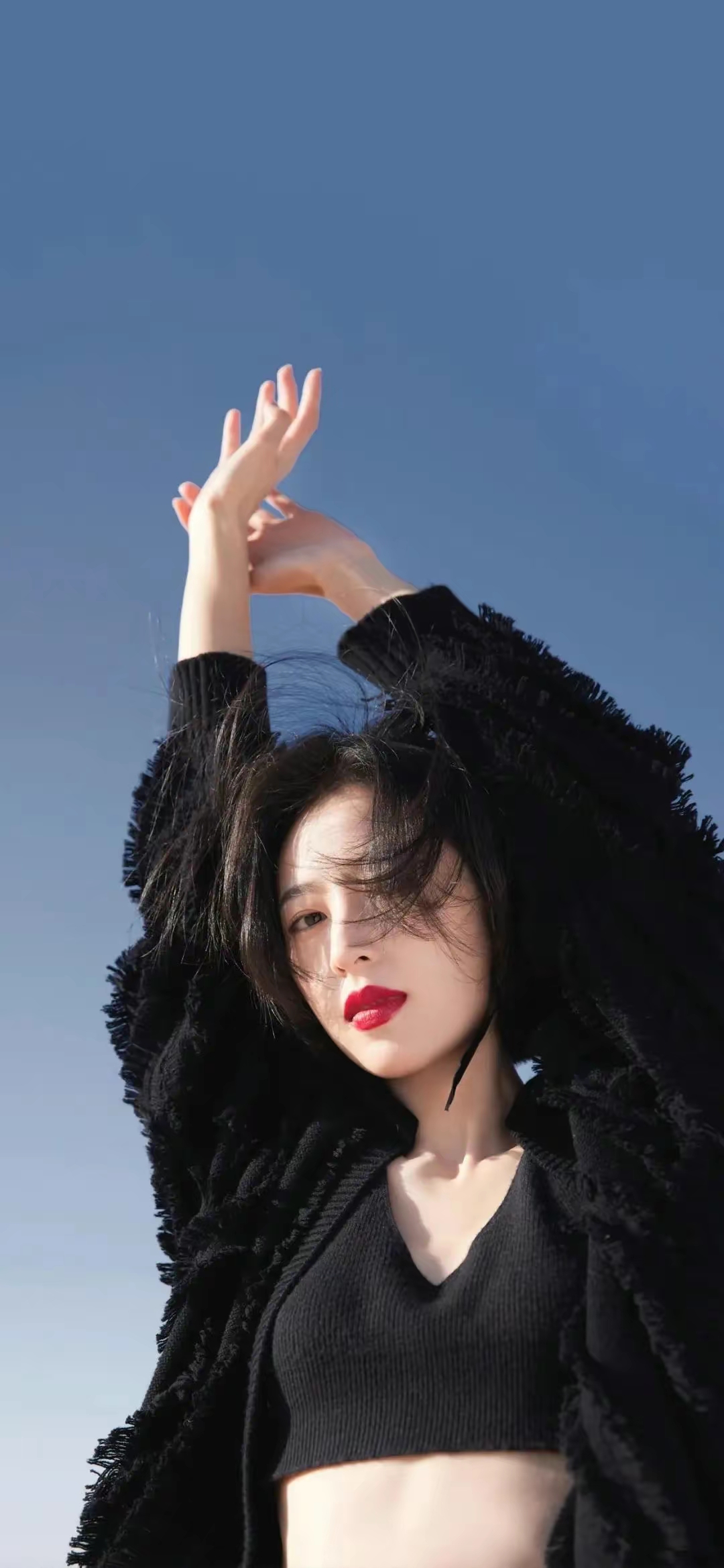 周雨彤沙漠写真壁纸插图8
