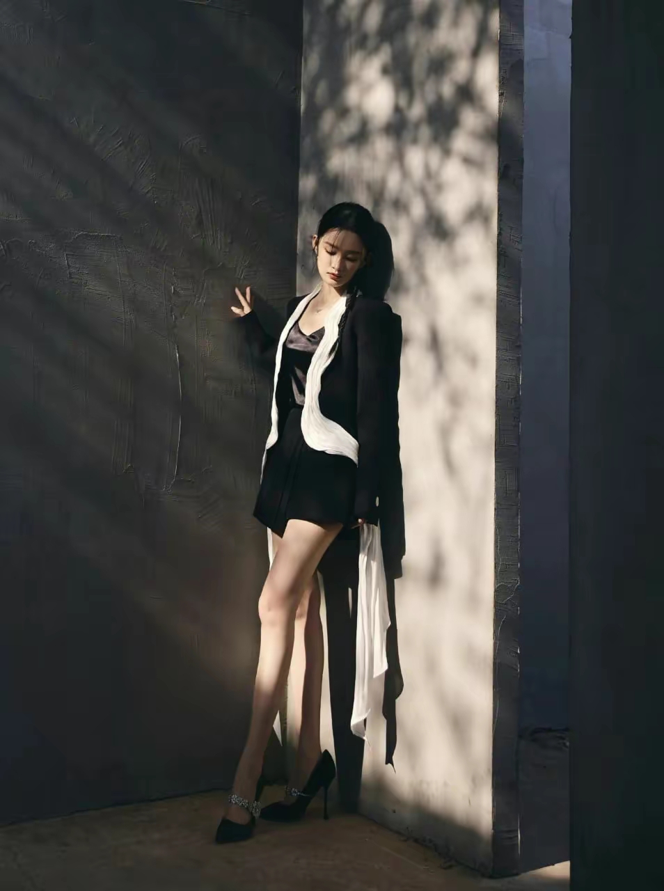 李沁之美，如诗般婉约，如画般绚烂插图
