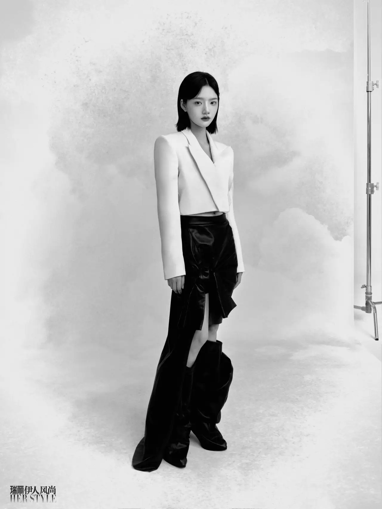 任敏瑞丽伊人风尚封面写真插图12