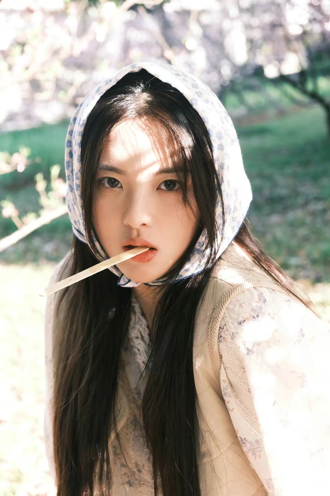 可爱少女杨超越写真插图3