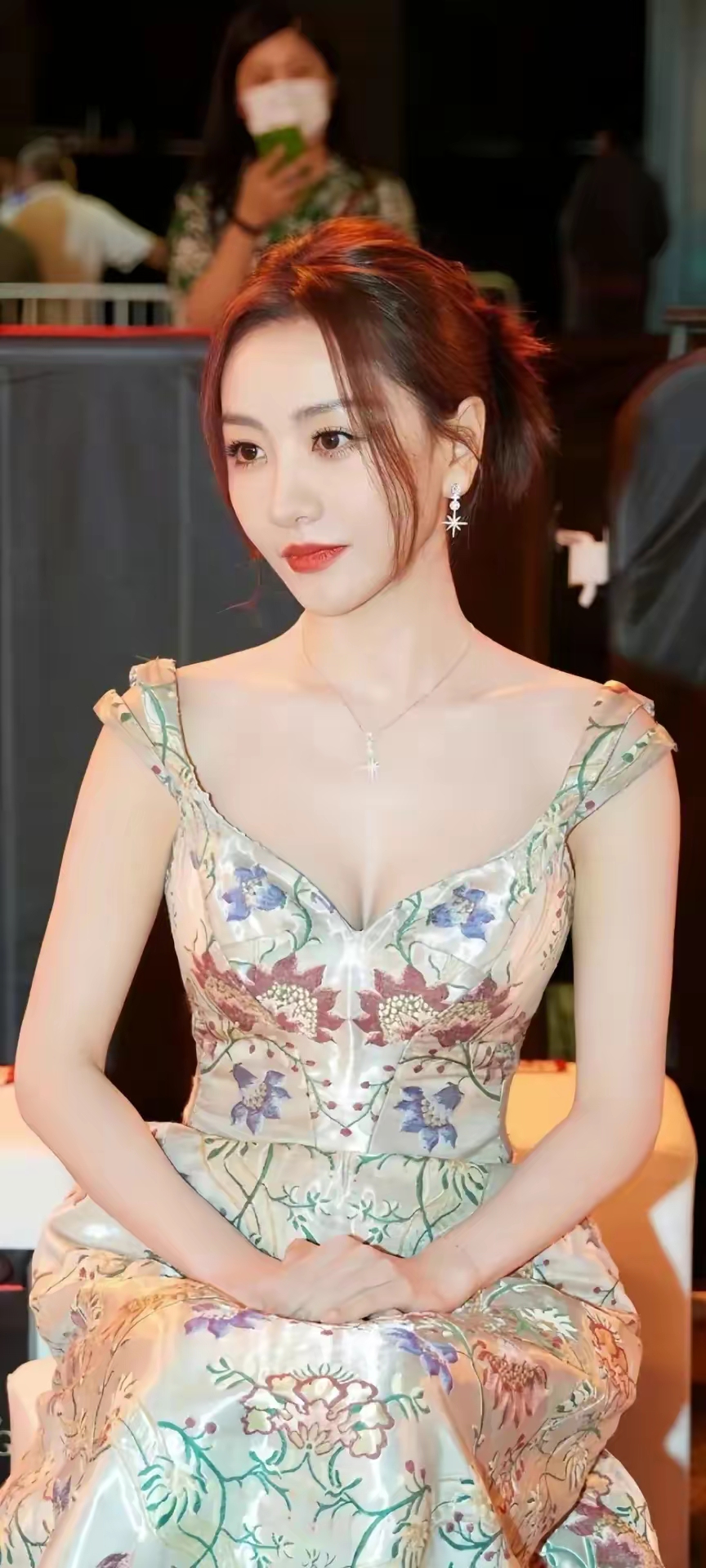 杨蓉好身材写真插图7