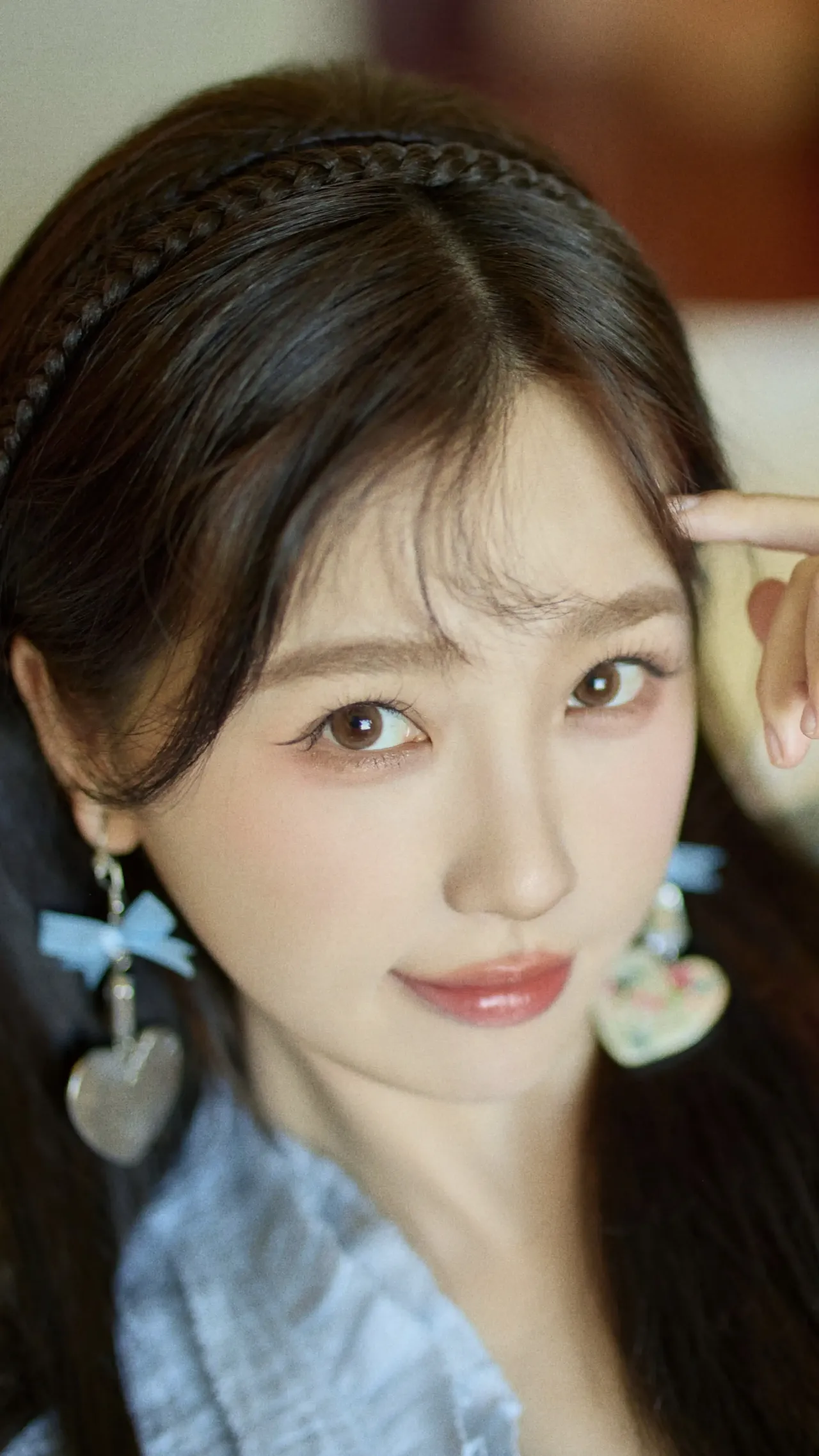 虞书欣蓝色裙子写真插图3