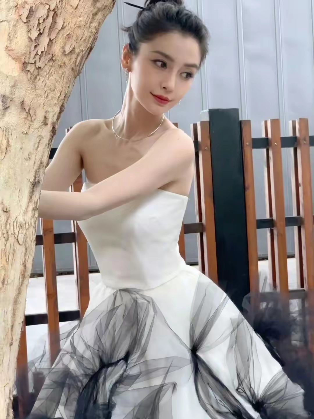 杨颖水墨裙气质写真插图13