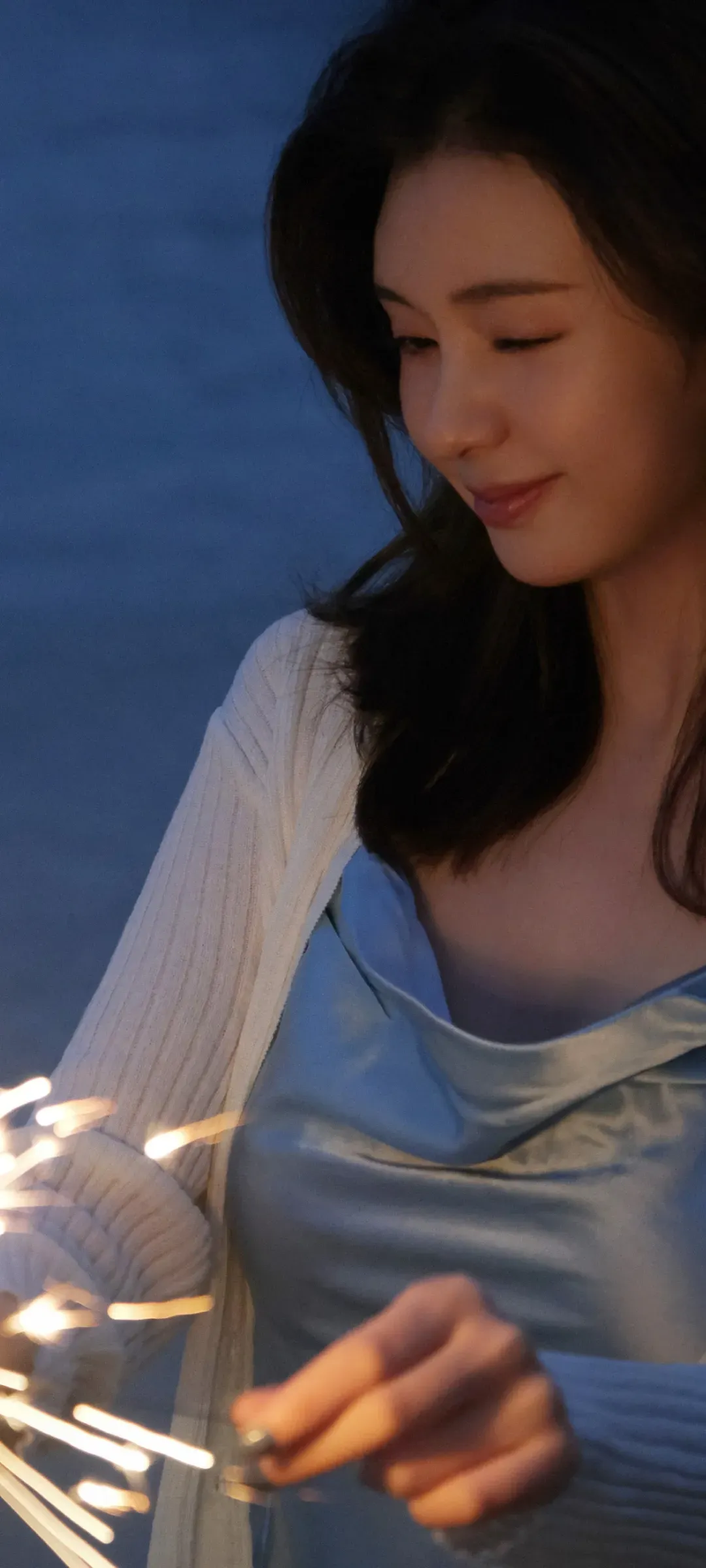 郑合惠子高清海边写真插图5