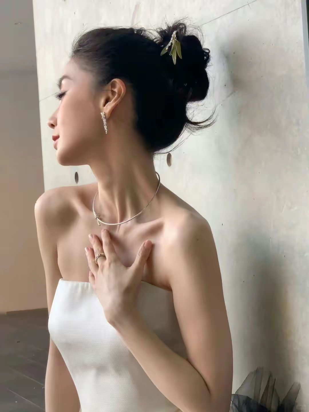 杨颖水墨裙气质写真插图1