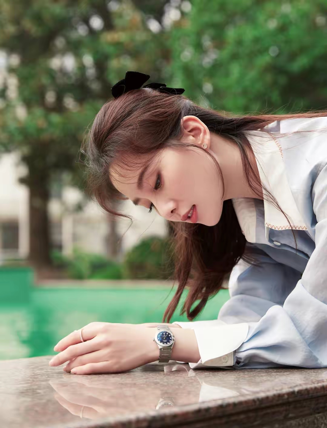 刘诗诗气质优雅写真插图17