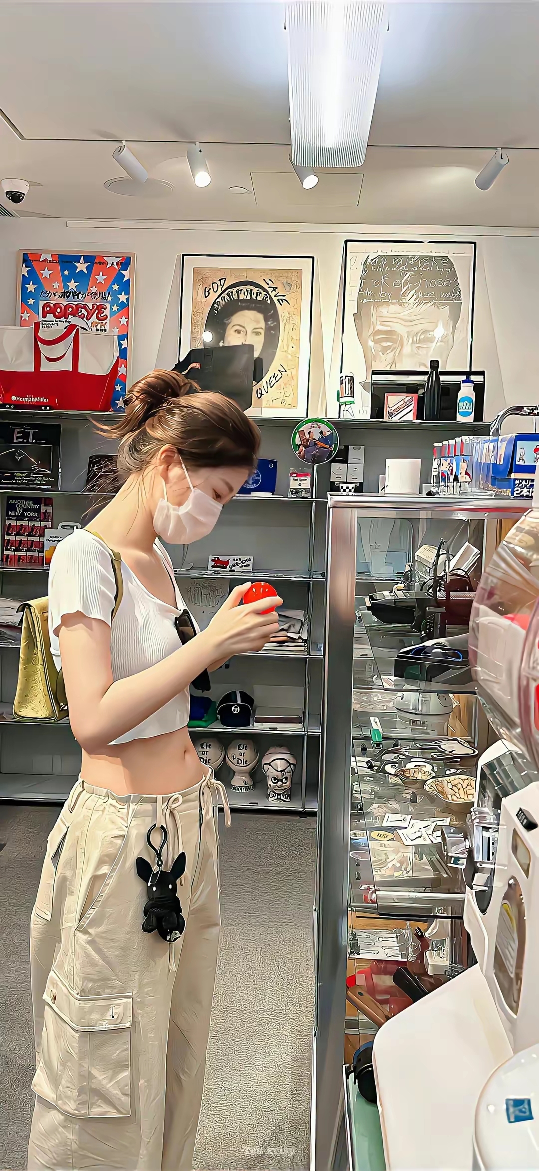 虞书欣甜美可爱写真插图1